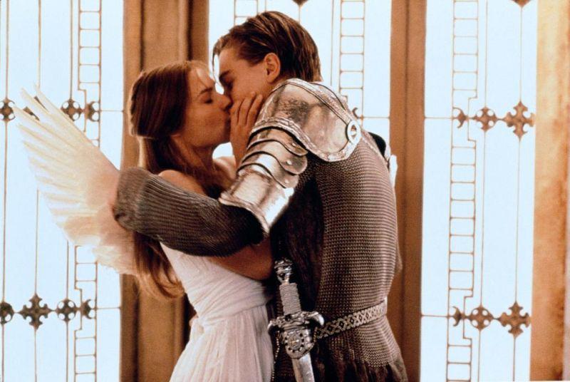 Filmstill aus ROMEO + JULIET - Julia (Claire Danes) und Romeo (Leonardo DiCaprio) - © 20th Century Fox