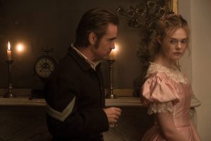 Filmstill aus THE BEGUILED (2017) - John (Colin Farrell) und Alicia (Elle Fanning) - © Universal Pictures 