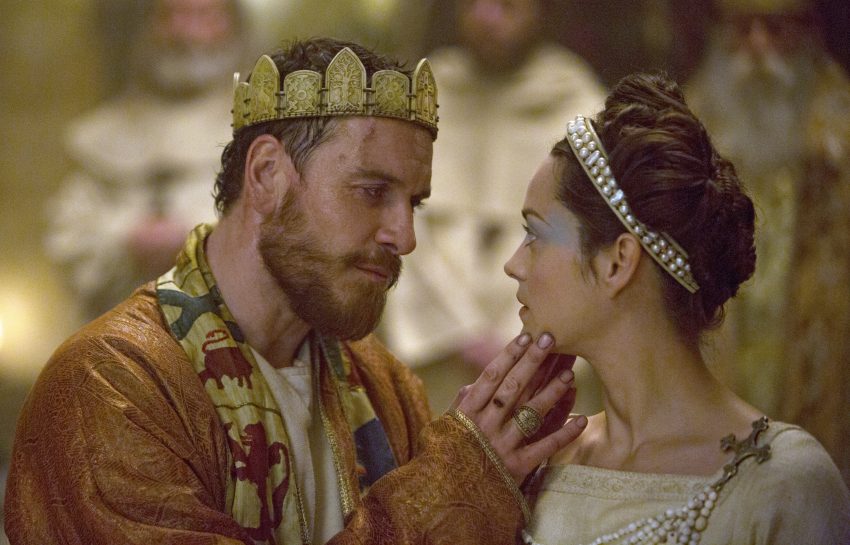 Szenenbild aus MACBETH - Das Ehepaar Macbeth (Michael Fassbender und Marion Cotillard) - © 2015 StudioCanal