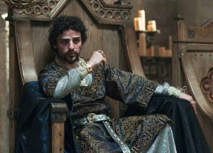 König John (Oscar Isaac) - © Universal Pictures
