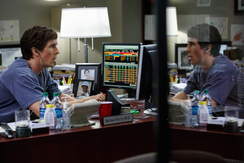 Szenenbild aus THE BIG SHORT - Michael Burry (Christian Bale) - © Paramount Pictures and Regency Enterprises