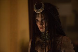 Szenenbild aus SUICIDE SQUAD - Enchantress (Cara Delevinge) - © Warner Bros.