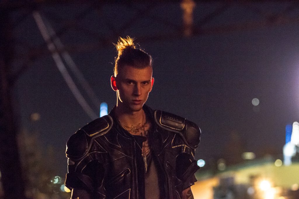 Filmstill aus NERVE (2016) von Henry Joost und Ariel Schulman - Nerve-Finalist Ty (Richard Colson Baker, bekannt als US-Rapper Machine Gun Kelly) - © Studiocanal Germany