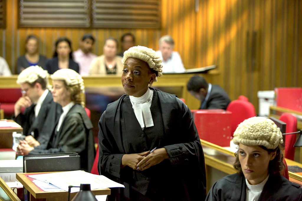 William ANDREWS (Ben Haywood), Charlotte RAMPLING (Jocelyn Knight QC), Marianne JEAN-BAPTISTE (Sharon Bishop QC) - © ITV