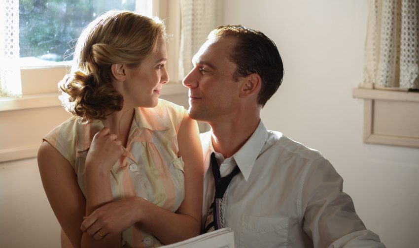 Filmstill aus I SAW THE LIGHT - Audrey (Elizabeth Olsen) und Hank Williams (Tom Hiddleston) - © Sony Home Entertainment