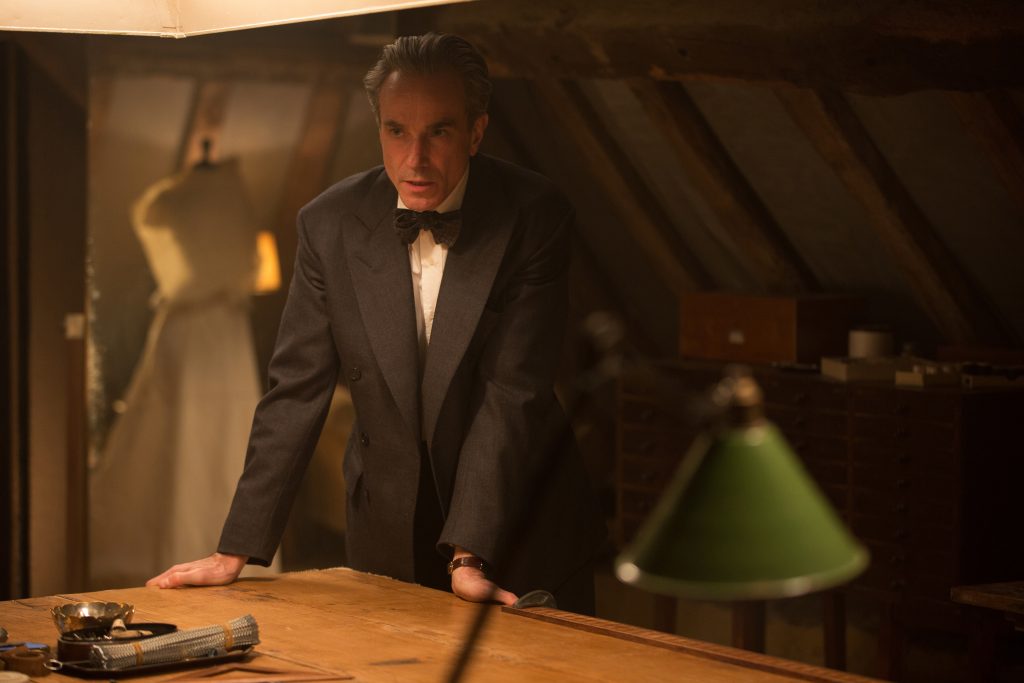 Szenenbild aus DER SEIDENE FADEN - PHANTOM THREAD - Reynolds Woodcock (Daniel Day-Lewis) - Credit : Laurie Sparham / Focus Features