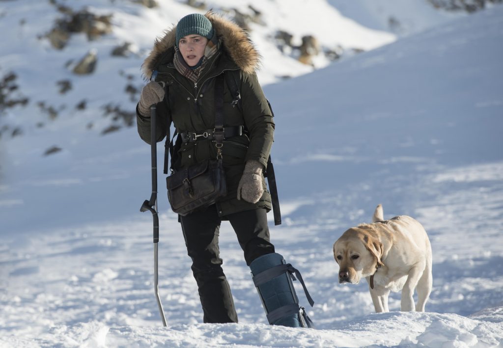 Szenenbild aus ZWISCHEN ZWEI LEBEN - THE MOUNTAIN BETWEEN US - Alex (Kate Winslet) - © 20th Century Fox
