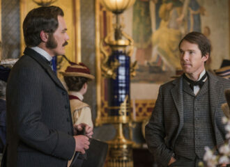 Szenenbild aus THE CURRENT WAR - EDISON - Westinghouse (Michael Shannon) und Edison (Benedict Cumberbatch) - © Leonine Studios