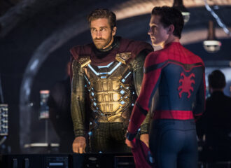 Szenenbild aus SPIDER-MAN: FAR FROM HOME (2019) - Mysterio (Jake Gyllenhaal) und Spider-Man (Tom Holland) - © Sony Pictures