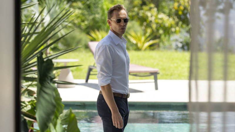 Szenenbild aus THE NIGHT MANAGER - 2. Staffel - Jonathan Pine (Tom Hiddleston) ist zurück. - © Amazon MGM Studios