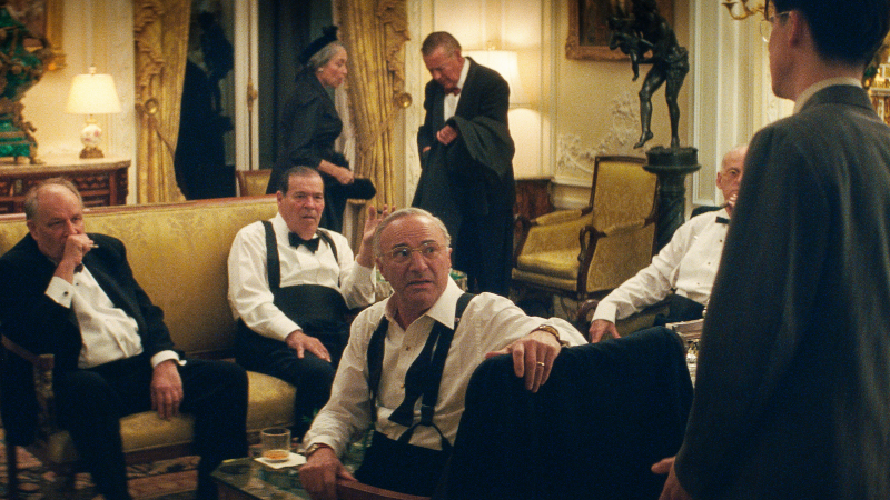 Szenenbild aus MARTY SUPREME - Papierfabrikant Milton Rockwell (Kevin O’Leary) - © Tobis Film