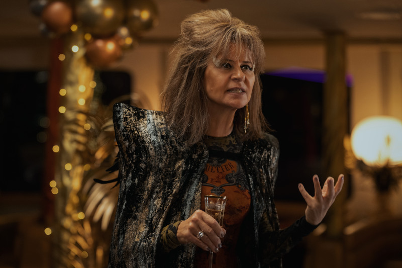 Szenenbild aus TED LASSO - 4. Staffel - Zelda Southport (Tracey Ullman) - © Apple TV+